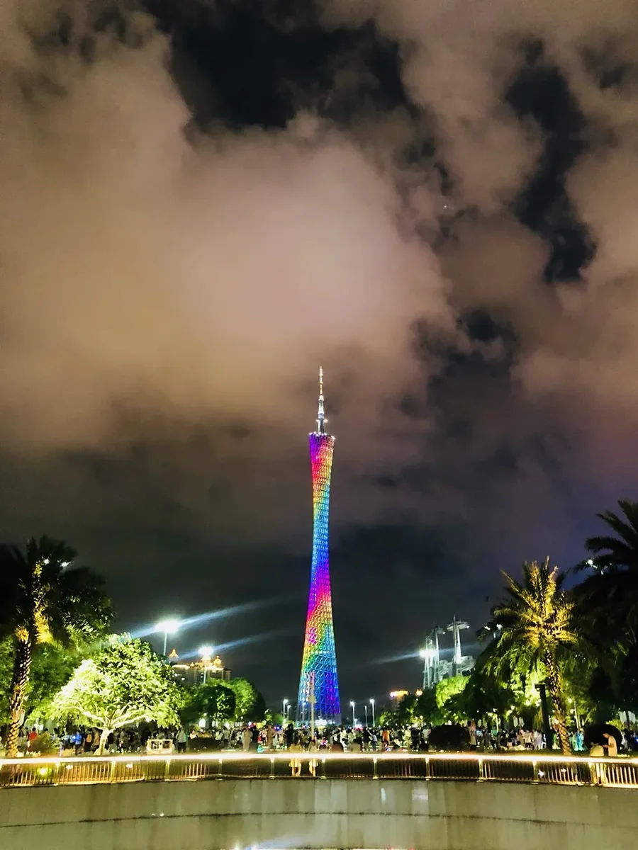 Huacheng Square (The Guangzhou City’s Living Room)