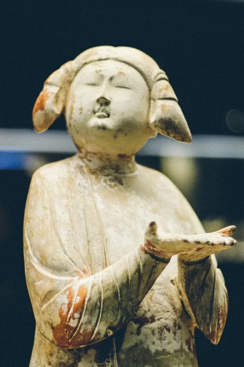 Pottery Figures