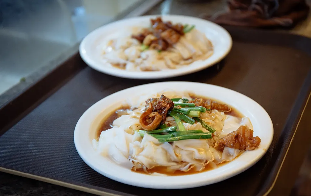 Cantonese dim sum, rice rolls