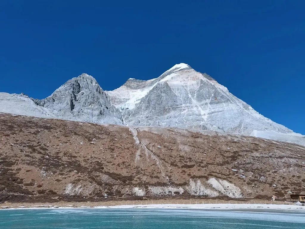Daocheng Yading